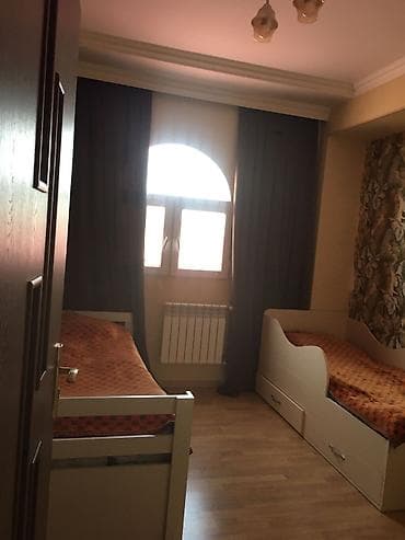 Дома: Ev xirdalanda yerlesir.yolun qiraginda mətanət A ilə uz be uz — 10