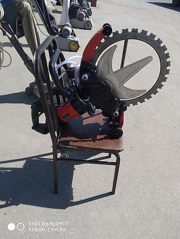 balaca laqonda: Beton/kiriş kəsmə üçün elektrikli divar mişarı - Güclü elektrik — 1