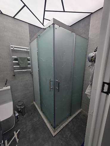 mermer panel: Üstü açıq kabina, Künc üçün — 1