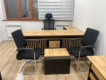 yazi stulu: Yeni, Müdir üçün, Künc masa — 1