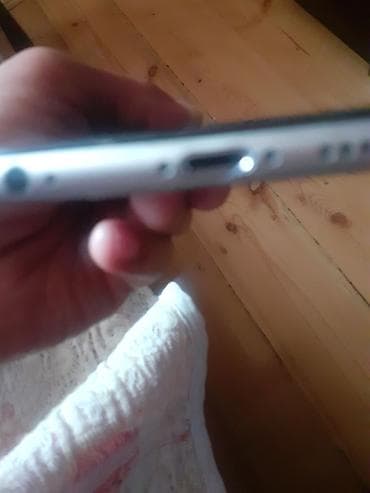 micro qulaq: IPhone 6 Plus 10m ekran qırıqdı zapcas kimi - Korpus: alüminium — 3