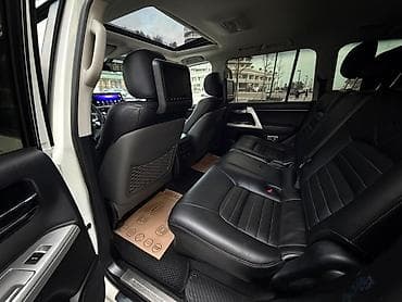 Nəqliyyat: Toyota Land Cruiser: 4 l | 2013 il Ofrouder/SUV — 8