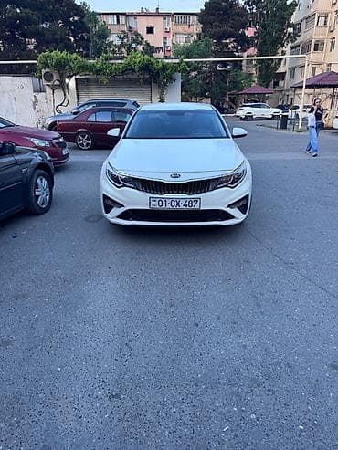ferrari satilir: Kia K5: 2 l | 2018 il Sedan — 10