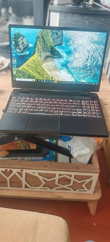 İşlənmiş Acer Nitro, 15.6 ", Intel Core i5, 1 TB