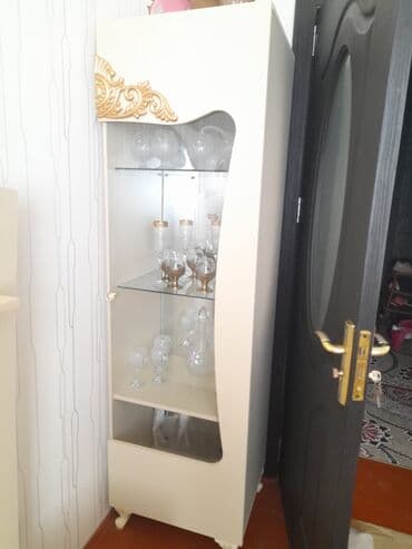 kilim mebel qonaq destleri: Qonaq otağı mebel dəsti Tərkibi: - Böyük vitrin: iki qapılı, ön — 2