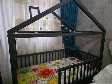 Для девочки и мальчика, Четырехугольная, Колыбель, С бортиками, С матрасом, Без механизма качания — 2