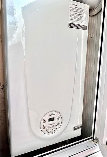 panel radiator: Sime “Brava” qaz kombisi - Divardan asılan, qapalı yanma kameralı qaz — 2
