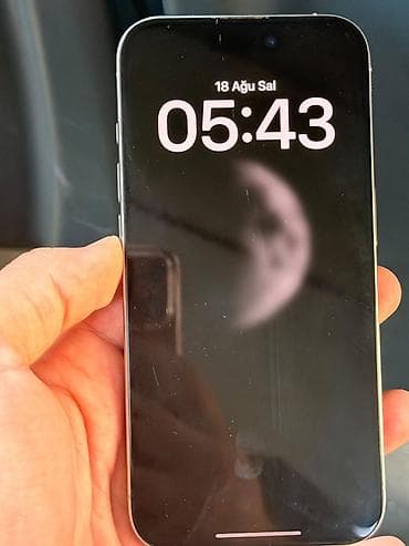 2.el macbook: IPhone 15 Pro, Gümüşü, Face ID — 3