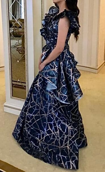 Zərif ziyafət/nişan/gecə geyimi – tünd göy rəngdə, metalik gümüş xətt