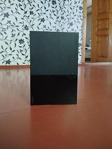 хвох сериес с: PlayStation 2 Slim komplekti Məhsulun təsviri: - Sony PlayStation 2 — 3
