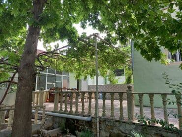 makler gence: 6 otaqlı, 400 kv. m, Orta təmir — 2