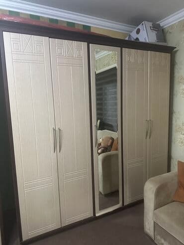 Açılan, 5 qapı Düz dolab, Qarderob, paltar dolabı