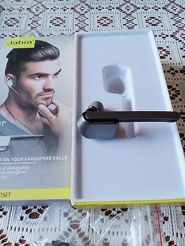 airpods original: Blutuz qulaqliq. Tam original məhsuldur. Həm zənglərə cavab vermək — 4