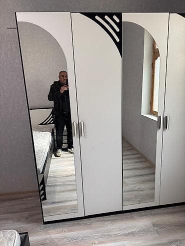 гардеробный шкаф: Yataq desti 2 eded dolab taxt, termo, 390azn Köç səbəbindən təcili — 3