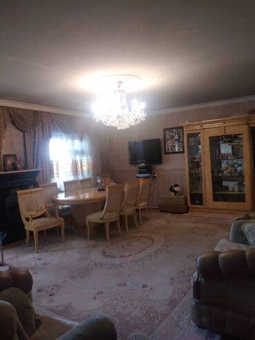 yeni guneslide 4 otaqlı evler: Bakı, 4 otaqlı, Köhnə tikili, 120 kv. m — 1