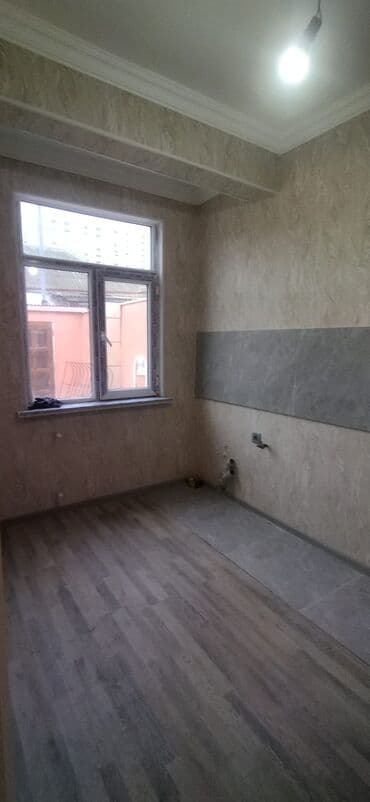 sumqayıt 20 ci mikrorayon: 3 otaqlı, 100 kv. m, Yeni təmirli — 6