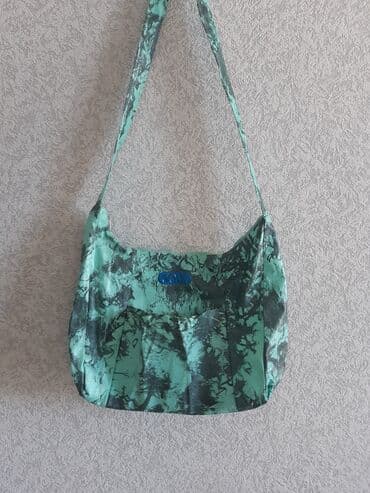 Свадебные платья и аксессуары: Canta. Cantanın içində cibi var. Üzündə də cibi var. Hündürlüyü 27 — 3