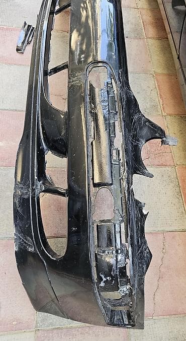 opel zafira a: Ön, Mercedes-Benz 210, 2000 il, Ünvandan götürmə — 2