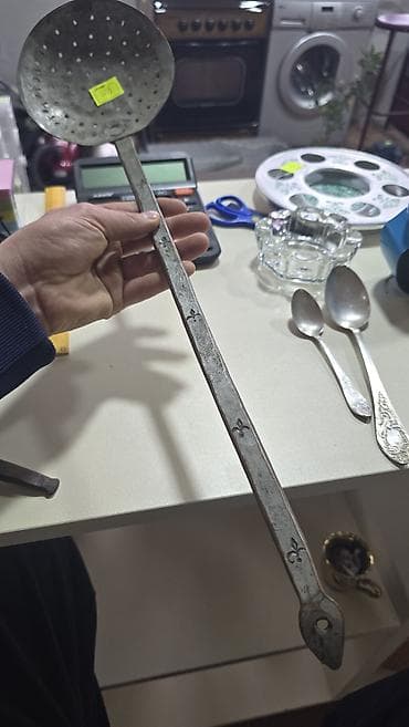 aksa generator: Məhsul: Dəmir süzgəc qaşıq (skimmer) Təsvir: - Material: Tamamilə — 5