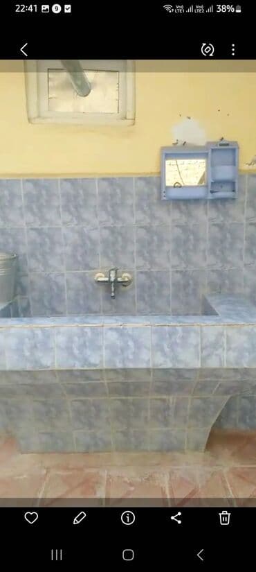 Гаражи: Kirayə üçün mənzil – küçədə yerləşən Gəncə ş Mərkəzi Unvermağın GDU — 9