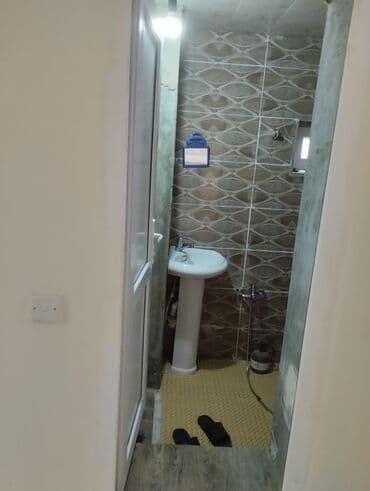 2 комнатные квартиры в баку: Bu mənzil yaşayış üçün rahat və funksional bir məkan təmin edir. Geniş — 4