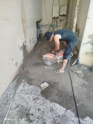malyar işi: Səssiz tozsuz səliqəli kəsim. Beton katlavan monolit kubik — 19