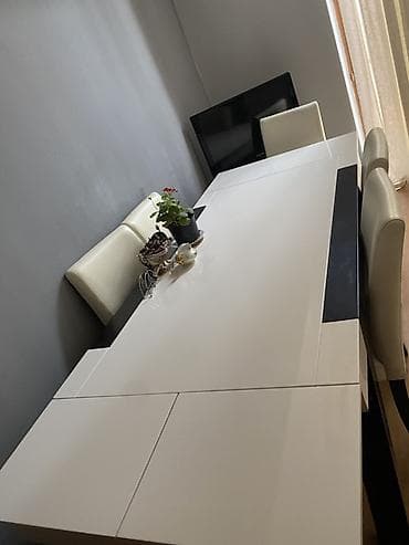balkon stul: Açılan yemək masası və 6 ədəd kreslo dəst . stolari bezileri ayaqlari — 4