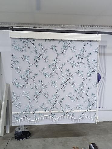 muncuqlu perdeler: Güllü naxışlı rulon pərdə - Material: işıqkeçirən tekstil parça — 1