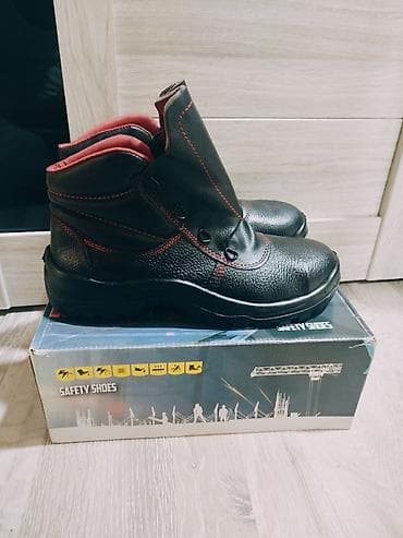 Məhsul: Təhlükəsizlik ayaqqabısı (Safety Shoes) - Material: Qalın
