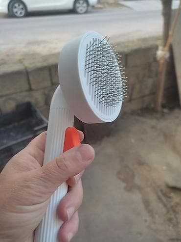 it: PETKIT itələmə düyməli darama fırçası – it və pişiklərin gündəlik — 1