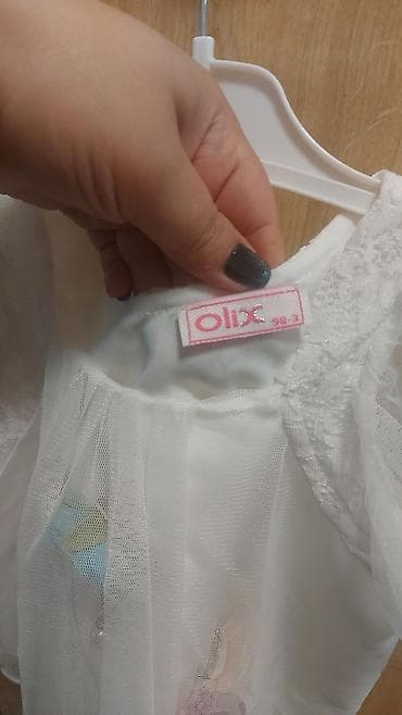 Uşaq üçün elektrik maşınları: Yenidir GEYİNİLMİYİB 2-3yasa uygundu — 4