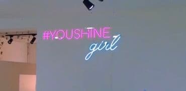 Salon üçün işıqlı dekor yazı. 70 azn lalafo.az -da Salon üçün işıqlı dekor yazı. 70 azn