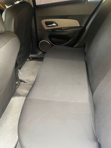 turbo az ucuz masinlar 07: Chevrolet Cruze: 1.8 l | 2010 il 400 km Sedan — 8