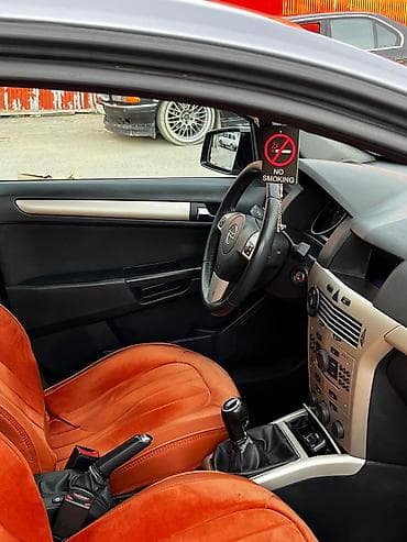 hyundai 2011 ix35: Opel Astra: 1.3 l | 2008 il 23600 km Hetçbek — 8