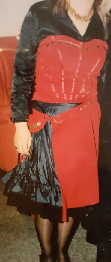 коктейльные платья в баку: Kostyum. 70AZN — 1