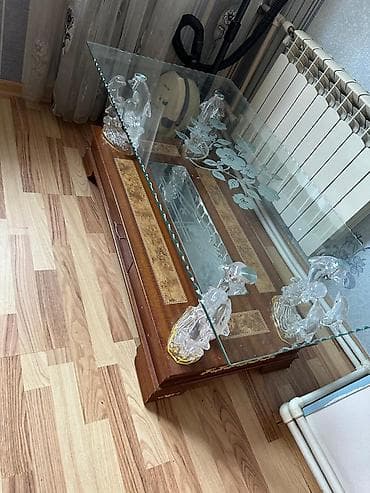 taxta masa: Düz masa, Açılmayan, Təkərsiz, Şüşə, Zəmanətsiz — 1