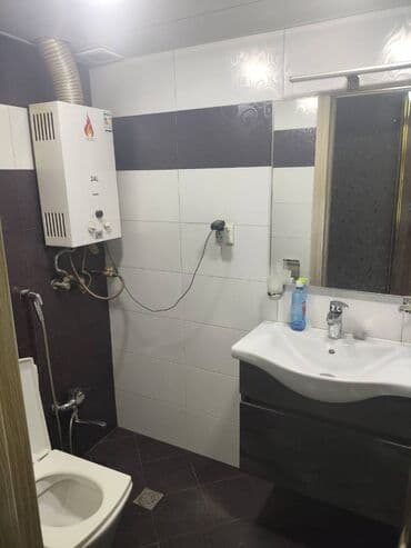 kredit tek sexsiyyet vesiqesi ile: Nizami rayonu,8 KM Bazarın arxası, MƏLHƏM klinikası və 220 məktəbin — 9