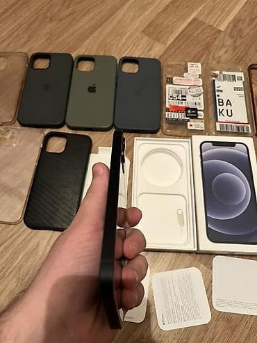 iphone 12 korpus: IPhone 12, Qara — 4