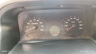 nardaran heyet evleri: Model: Iran Khodro Samand (sedan), ağ rəng Kuzov: 4 qapı, arxa işıqlar — 8