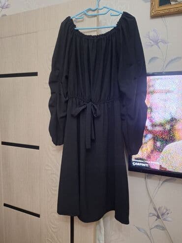 qadın ucun donlar: Qara rəngli qadın paltarı - Model: Boş kəsimli, beldən bağlamalı — 2