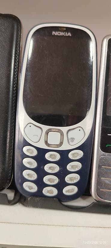 Nokia rəng - Göy, Düyməli