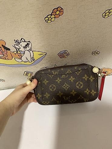 Çanta çox az istifadə edilib, Metroya çatdırılma 1 azndı — 4