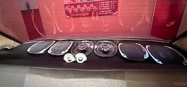 5 1 ford transit: Model: Tofaş Şahin (sedan) Kuzov: 4 qapılı, gümüşü rəng, qara plastik — 9