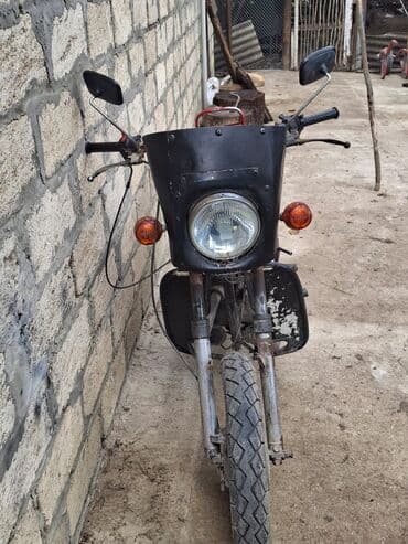 moped baku: Jawa — 4