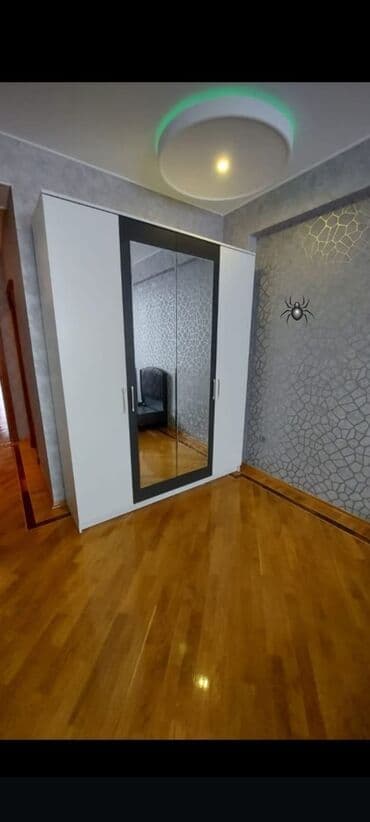 4 qapılı şkaf: Yeni, Düz dolab, Qarderob, paltar dolabı — 1