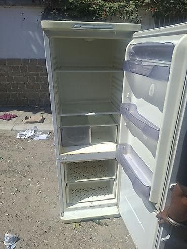 holodilnik: İşlənmiş 2 qapılı Indesit Soyuducu Satılır, rəng - Ağ — 2