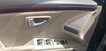 Hyundai Grandeur (Azera) sedan - Kuzov: qara rəng, 4 qapı, geniş — 5