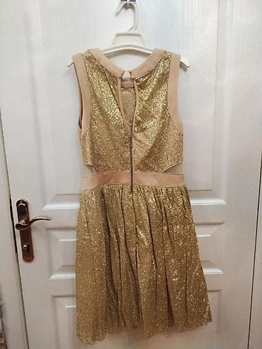 Qızılı parıltılı qısa don - Rəng: qızılı, incə bej detallarla -