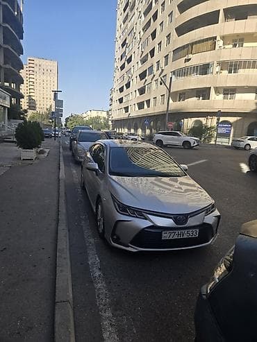 prius 20 kuza salon: Toyota Corolla, gümüşü rəng, sedan gövdə. Rənglənməyib udarı vuruğu — 8