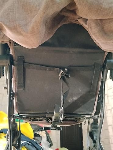 gəzinti arabaları: Uşaq arabası – qatlana bilən, sükanlı şassi üzərində beşik/oturacaq — 8